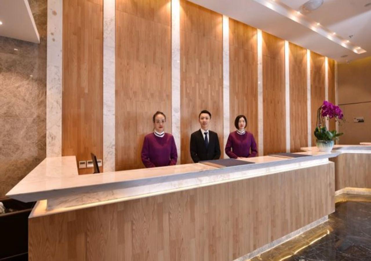 Days Inn Business Place Bagu 重庆 外观 照片