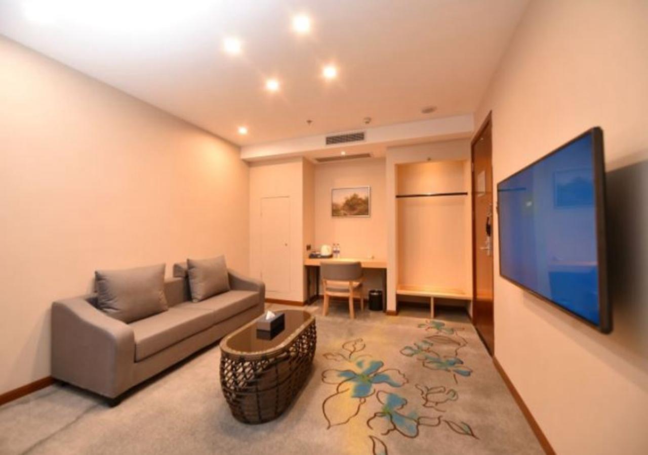 Days Inn Business Place Bagu 重庆 外观 照片